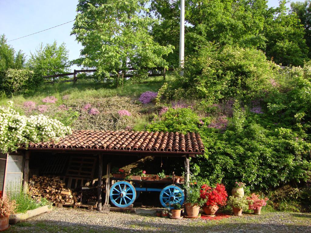 Cascina Nel Bosco Bed & Breakfast Moncucco Torinese Екстериор снимка